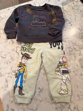 Disney Kids Toy Story Sweatshirt & Light Green Joggers Set
